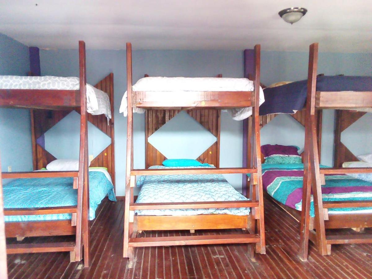 La Delphina Bed And Breakfast Bar And Grill La Ceiba Zewnętrze zdjęcie